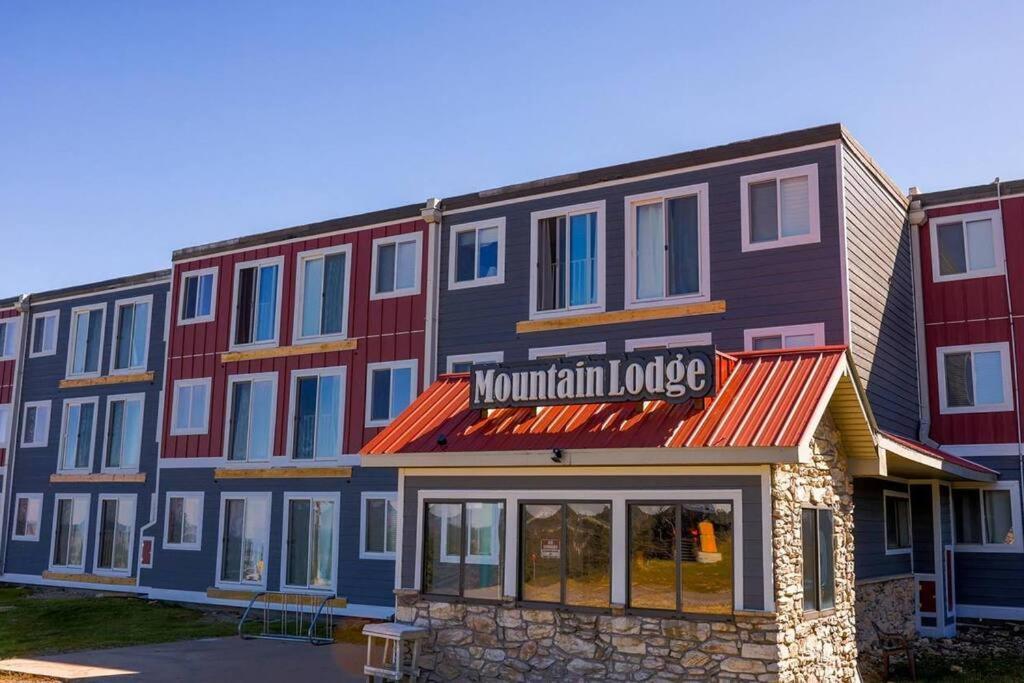 Mountain Lodge Getaway, Ski-In/Ski-Out, Heart Of The Village Сноушу Екстер'єр фото